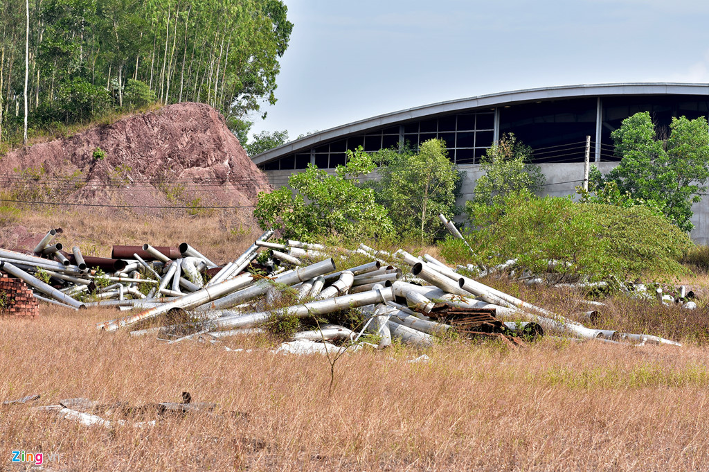 Nhà máy bột giấy hơn 5.000 tỷ đồng nhập máy móc lạc hậu rồi bỏ hoang
